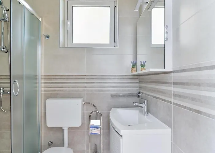 In With Terrace, Air Conditioning, Wifi, Dishwasher 4589-1 Apartman Vir